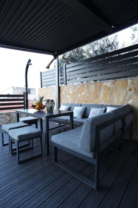 Luxury Villa Lana Apt, Seaview Terrace, Large Outdoor Space, Bbq Trogir Kültér fotó